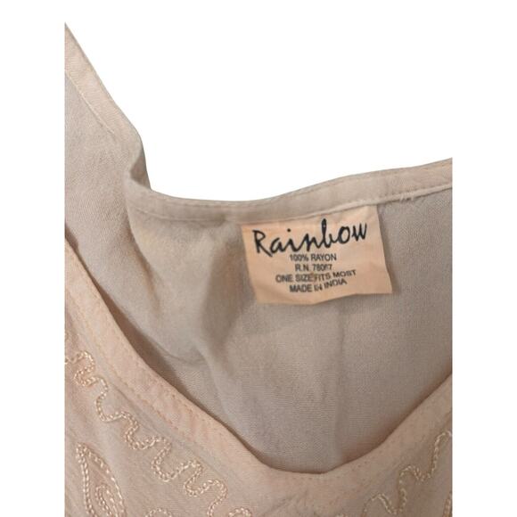 Vintage Women’s Rainbow Sleepwear Brand Peach Colored Nightgown With Embroidery - Picture 3 of 3